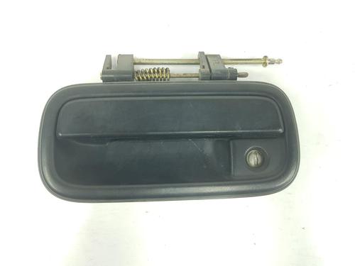 Used Front left exterior door handle TOYOTA LAND CRUISER 90 (_J9_) 3.0 TD (KZJ90_, KZJ95_, KZJ90R, KZJ95R, KZJ90W, KZJ95W) (125 hp) 9413017
