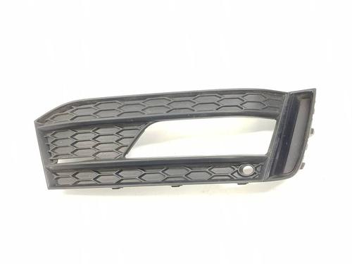 Used Grille Grille AUDI A1 Sportback (8XA, 8XF) 1.6 TDI (115 hp) 40226266 40226266