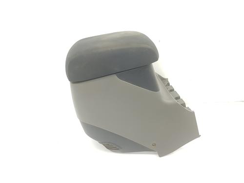Armrest / Center console MITSUBISHI PAJERO III (V7_W, V6_W) 3.2 Di-D (V68W, V78W) | BP13820831I20 