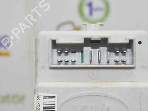 Fuse box KIA SORENTO I (JC) 2.5 CRDi | BP1885748E1