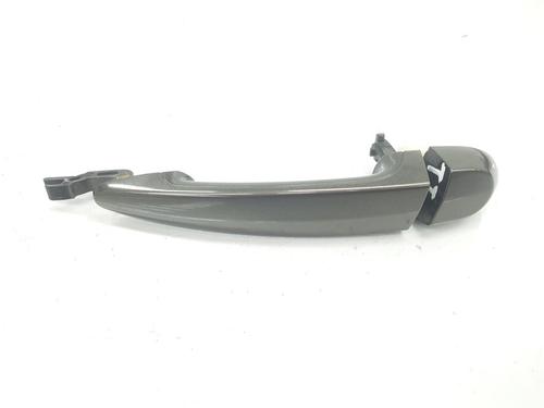 rear-left-exterior-door-handle-bmw-1-e87-118-d-51217207529-2003-2004-2005-2006-2007-2008-2009-2010-2011-2012-2013-1636992 main image