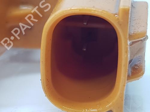 Injector TOYOTA COROLLA Hatchback (_E21_, _EA1_, _EH1_) | BP25741010M100