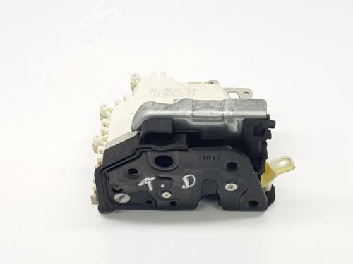 Used Rear right lock AUDI Q2 (GAB, GAG) 1.6 TDI (115 hp) 11931640