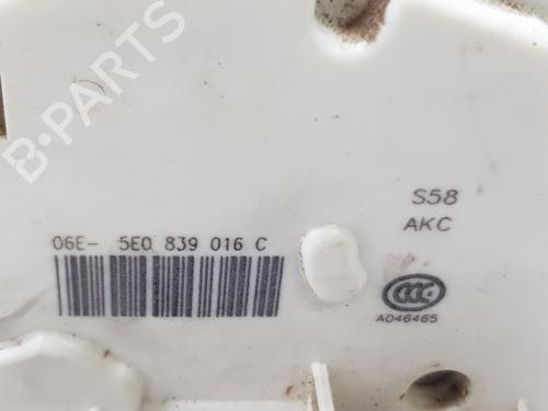 Rear right lock SEAT TOLEDO IV (KG3) 1.6 TDI | BP28386814C99 