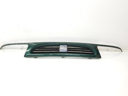 Used Grille SEAT CORDOBA (6K1, 6K2) 1.4 i (60 hp) 26529390