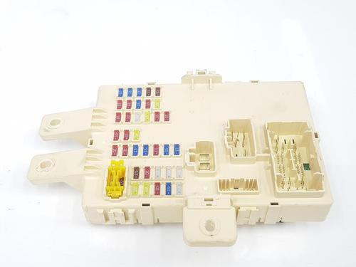 Used Fuse box KIA SPORTAGE III (SL) 2.0 CRDi AWD (184 hp) 17054633