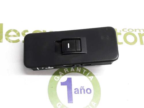 Used Left rear window switch LAND ROVER DISCOVERY III (L319) 2.7 TD 4x4 (190 hp) 1886020
