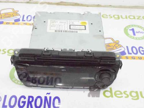Used Radio SEAT LEON (1P1) 1.9 TDI (105 hp) 1933434