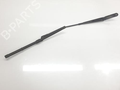 Front windshield wiper arm SEAT IBIZA V (KJ1, KJG) 1.0 MPi | BP28412480C143 