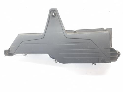Used Air filter box BMW 1 (F20) 116 d (116 hp) 29247172