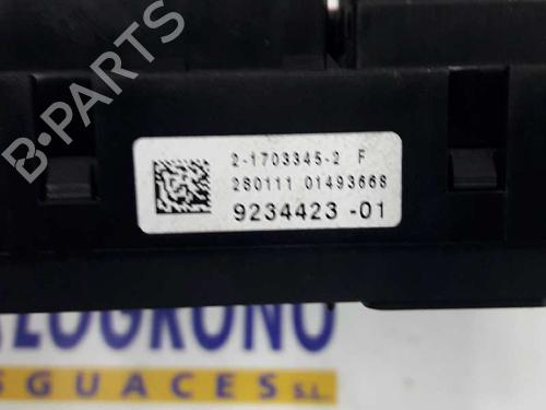Fuse box BMW 5 Touring (F11) 535 d | BP2425403E1 