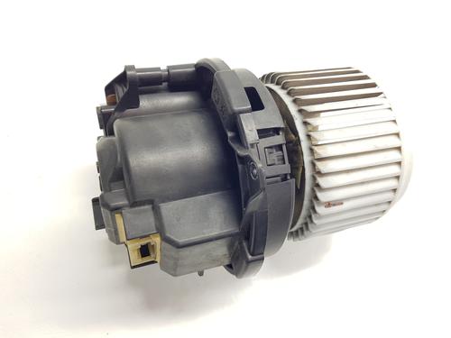 Heater blower motor RENAULT CAPTUR II (HF_) E-TECH 160 | BP34372407M62 - Image 4