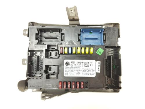 Fuse box FIAT 500X (334_) 1.6 (334AXE1A) | BP15616605E1 