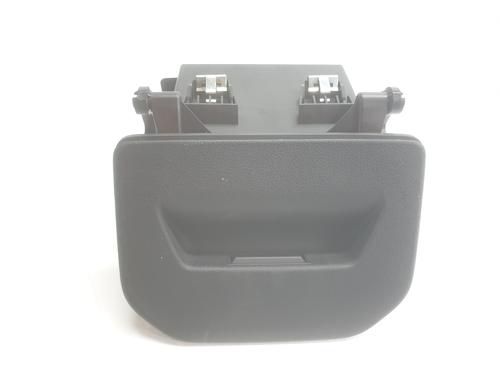 Handskerum BMW 1 (F40) 118 d (150 hp) 30530327