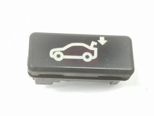 Switch BMW X6 (E71, E72) xDrive 40 d (306 hp) 61318375580  | 8375580   |