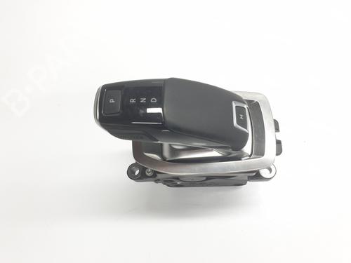 Used Gear lever PEUGEOT 2008 II (UD_, US_, UY_, UJ_, UR_, UC_) [2019-2025]  27879168