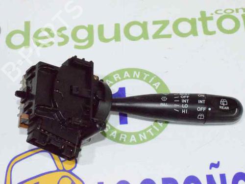 Used Steering column stalk TOYOTA RAV 4 II (_A2_) 2.0 D 4WD (CLA20_, CLA21_, CLA20R, CLA21R) (116 hp) 1368888