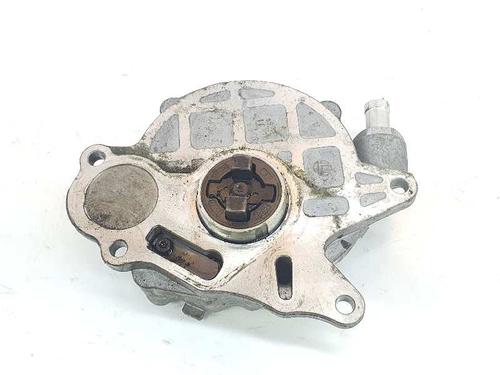 Used Vacuum pump AUDI A4 B8 (8K2) 2.0 TDI (143 hp) 8133344