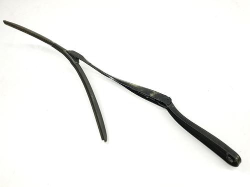 Front windshield wiper arm BMW 5 (F10) 530 d | BP16102950C143 