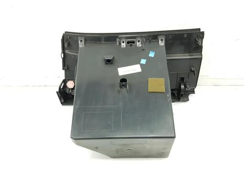Glove box NISSAN QASHQAI / QASHQAI +2 I (J10, NJ10, JJ10E) 2.0 dCi All-wheel Drive | BP16896221C95 