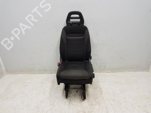 Sæde venstre fortil Sæde venstre fortil IVECO DAILY VI Van 33S14, 35S14 (136 hp) 33996773 33996773