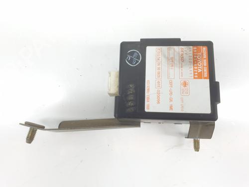 Used Electronic module TOYOTA LAND CRUISER 90 (_J9_) 3.0 TD (KZJ90_, KZJ95_, KZJ90R, KZJ95R, KZJ90W, KZJ95W) (125 hp) 9699888