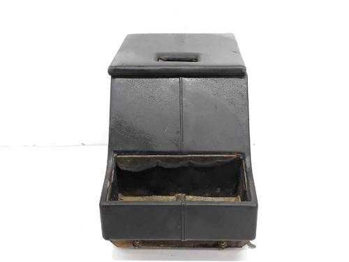 Armrest / Center console LAND ROVER DEFENDER Station Wagon (L316) 2.5 TDI 4x4 (L316) | BP7152620I20 