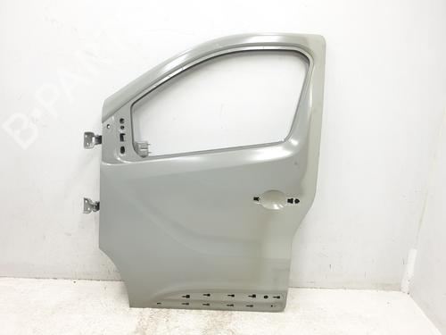 Used Left front door RENAULT TRAFIC III Bus (JG_) [2014-2025]  21003920