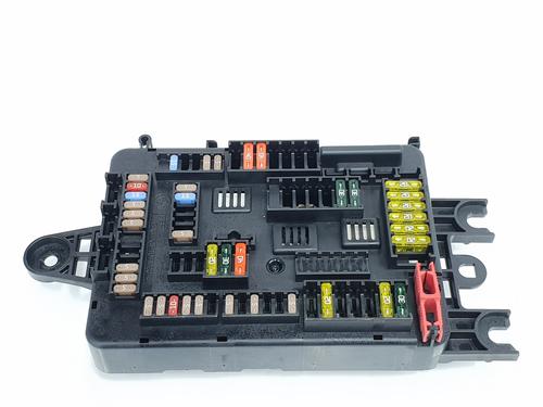 Used Fuse box BMW 1 (F21) 118 d (143 hp) 22806036