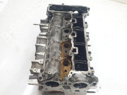 Used Cylinder head Cylinder head 36864668 36864668