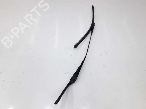 Front windshield wiper arm BMW 1 (E87) 118 d | BP6623046C143 