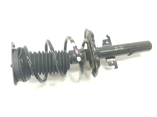 Used Right front shock absorber Right front shock absorber RENAULT MEGANE IV Grandtour (K9A/M/N_) 1.3 TCe 140 (K9NB) (140 hp) 32526341 32526341