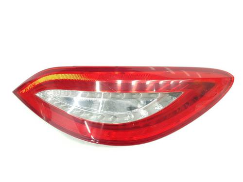 right-taillight-mercedes-benz-cls-shooting-brake-x218-2012-2013-2014-2015-2016-2017-39139634 main image