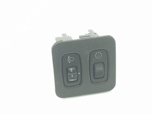 Used Headlight switch MITSUBISHI PAJERO III (V7_W, V6_W) 3.2 Di-D (V68W, V78W) (165 hp) 17952813