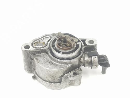 Used Vacuum pump BMW 2 Active Tourer (F45) 218 d (150 hp) 18703912