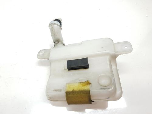 Windscreen washer tank TOYOTA LAND CRUISER 90 (_J9_) 3.0 TD (KZJ90_, KZJ95_, KZJ90R, KZJ95R, KZJ90W, KZJ95W) | BP18147536C113 