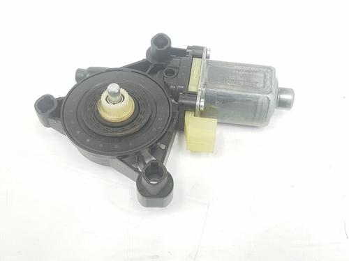 Used Left front window motor SEAT LEON ST (5F8) 1.6 TDI (110 hp) 9162815