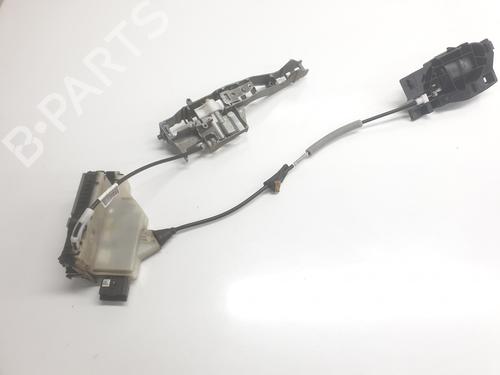 Używane Zamek drzwi przednich prawych PEUGEOT 208 I (CA_, CC_) 1.2 VTI 82 (82 hp) 30891055