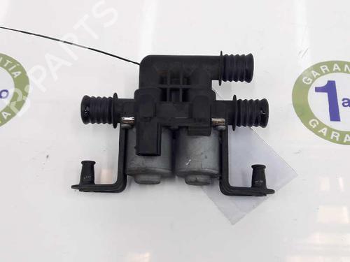Ekstra vannpumpe BMW X5 (E53) 3.0 d (218 hp) 14068799