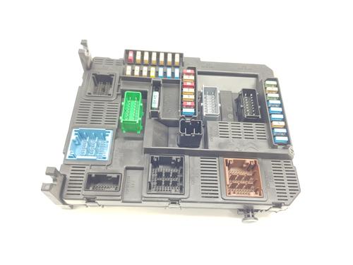 Used Fuse box PEUGEOT 208 I (CA_, CC_) 1.2 VTI 82 (82 hp) 18904796