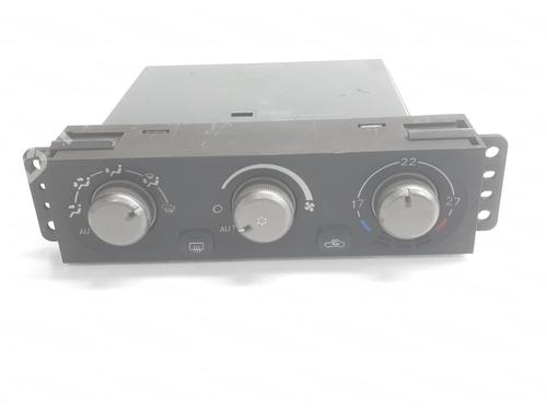 Used Climate control MITSUBISHI PAJERO III (V7_W, V6_W) 3.2 Di-D (V68W) (160 hp) 31258725