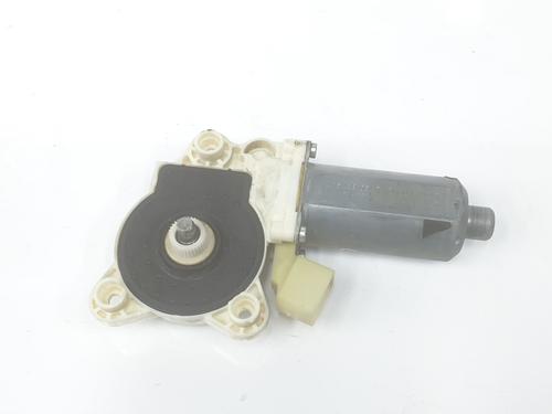 Used Left front window motor MERCEDES-BENZ CLK (C209) CLK 220 CDI (209.308) (150 hp) 10636695