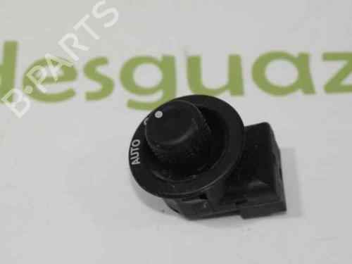 Steering wheel controls LAND ROVER RANGE ROVER SPORT I (L320) 3.6 D 4x4 | BP1365283E15 