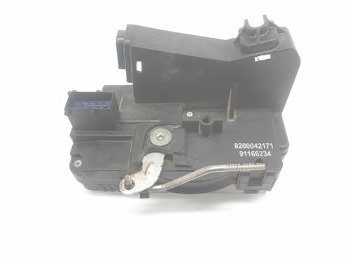 Vergrendeling rechts voor RENAULT TRAFIC II Bus (JL) 2.5 dCi 115 (114 hp) 16094726
