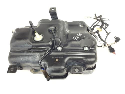 Used AdBlue tank NISSAN NV300 Van (X82) [2016-2026]  32328299