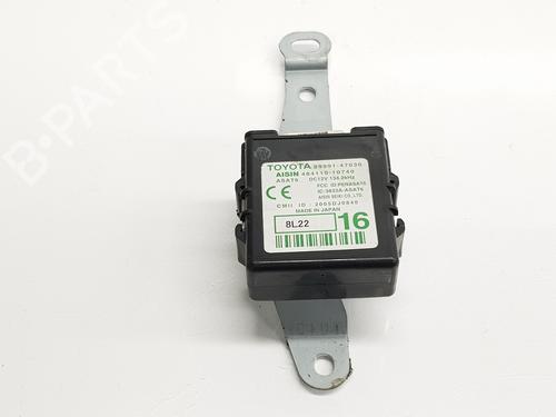 Used Electronic module TOYOTA PRIUS Liftback (_W2_) 1.5 Hybrid (NHW20_, NHW20R) (112 hp) 20198577