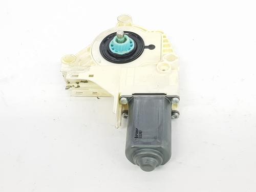 Left rear window motor LAND ROVER RANGE ROVER SPORT I (L320) 3.6 D 4x4 | BP9699845E23 