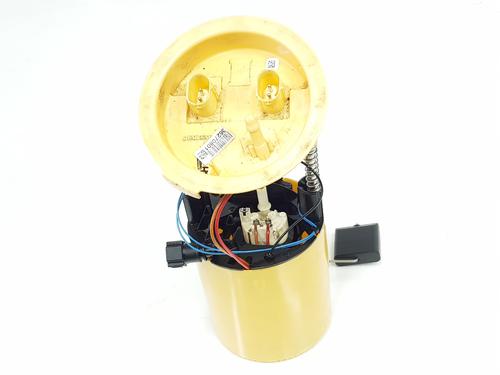 Used Fuel pump BMW 3 Convertible (E93) 320 d (177 hp) 30468986