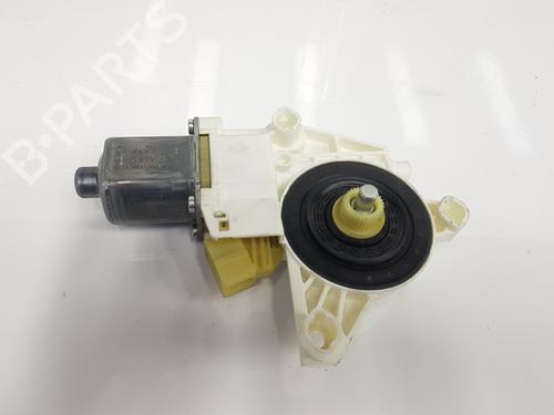 Used Right rear window motor MERCEDES-BENZ C-CLASS (W204) C 220 CDI (204.002) (170 hp) 5768017