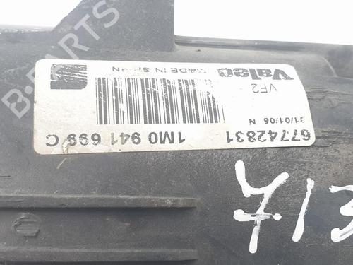 Left front fog light SEAT LEON (1M1) 1.9 TDI | BP17786017C30 